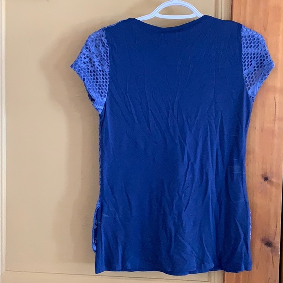 Les Amies Blue Crochet Detail T-Shirt - Brand New - Picture 4 of 4
